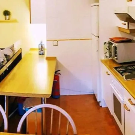 One Bedroom Appartement With Furnished Terrace And Wifi At La Adrada *