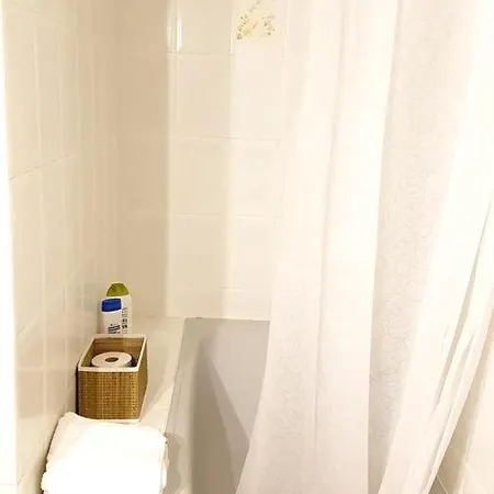 One Bedroom Appartement With Furnished Terrace And Wifi At La Adrada * La Adrada