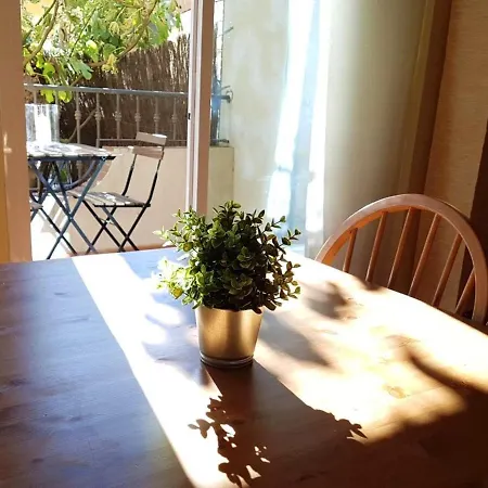 Appartamento One Bedroom Appartement With Furnished Terrace And Wifi At La Adrada