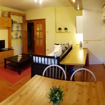Appartamento One Bedroom Appartement With Furnished Terrace And Wifi At La Adrada